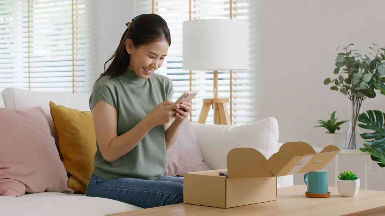 แจกโค้ดส่วนลด 10.10 Shopee Lazada สินค้าแบรนด์แท้ลดอลังการ ช็อปสุดคุ้มรับเดือนตุลาคม 2568 