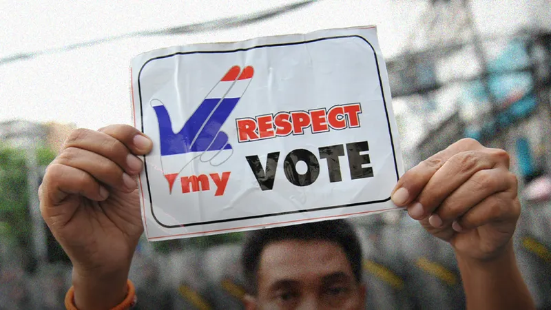 เมื่อคนขวางคูหา ชนะคนกากบาท 21 มีนาคม 2557 ศาลสั่งให้การเลือกตั้งเป็นโมฆะ มรดกคณะรัฐประหาร คือรัฐธรรมนูญที่ตกค้างถึงวันนี้