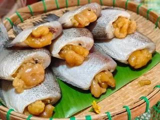 ปลาสลิดแดดเดียว ไขเต็มท้อง ขนาด6-7ตัวโล ไม่ใส่สาร ไม่ใส่สี