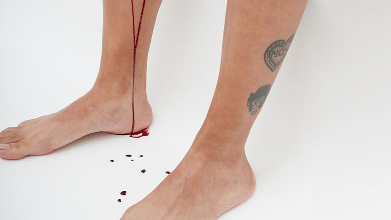 Free Bleeding การปล่อยให้เมนส์ไหล โดยไม่ต้องมีอะไรมาซึมซับ  อีกทางเลือกเพื่อปลดแอกความเป็นเมนส์ 