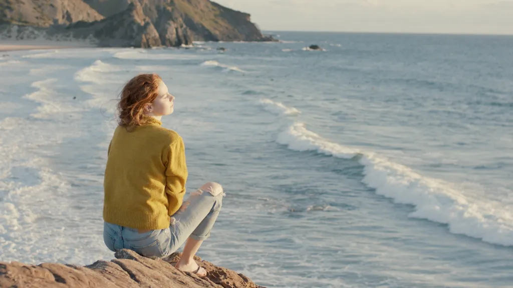 Rawdogging Boredom เทรนด์นั่งเหม่อมาจากไหน? เมื่อโลกวุ่นวายจนเกินรับไหว การบังคับจิตใจให้อยู่นิ่งๆ ให้ได้กลายเป็นวิธีใหม่ในการสู้กลับอัลกอริทึม