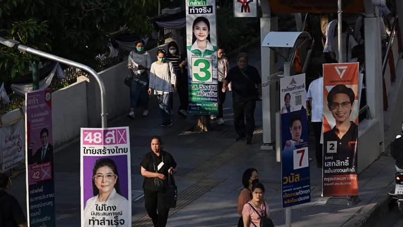 “เราไม่ลงทะเบียนเลือกตั้งล่วงหน้าให้พ่อ เพราะรู้ว่าเขาจะเลือกเบอร์ไหน”  เมื่อการไม่ฟังเสียงที่ ‘ไม่ตรงใจ’ อาจทำให้ประชาธิปไตยอาจไม่ยั่งยืน