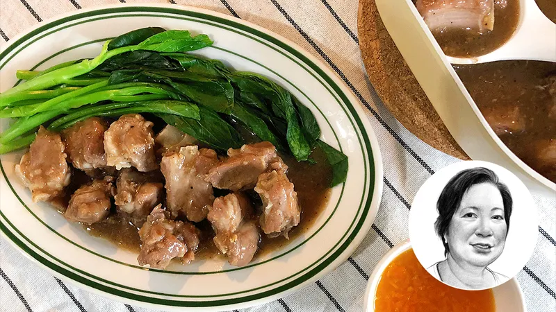 อาหารรสมือแม่ฉัน : ‘ซี่โครงหมูอบ’ แสนเรียบง่าย ในวันที่ฟ้าไม่สดใส