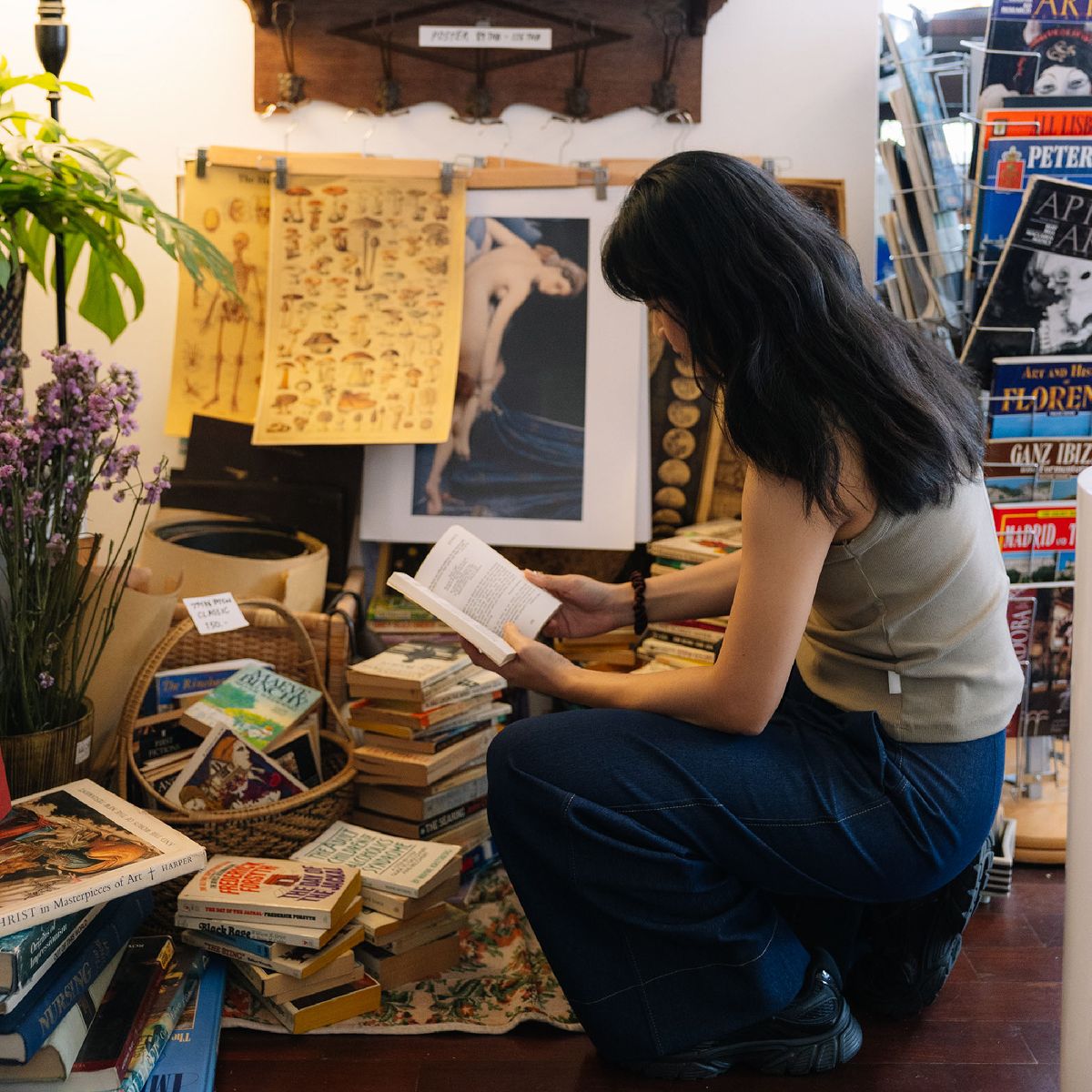 weird book  ร้านหนังสือวินเทจปีลึกที่ลงทุนด้วยใจ และอยากได้กำไรเป็นความสุขของนักอ่าน ‘เวียร์ดๆ’ 