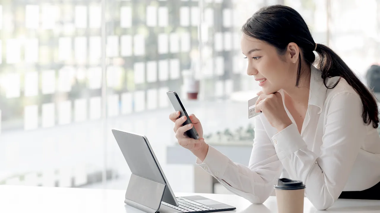 แจกโค้ดส่วนลด Lazada 3.3 เซลใหญ่ ใส่เต็มต้นปี ลดสูงสุด 10,000 บาท