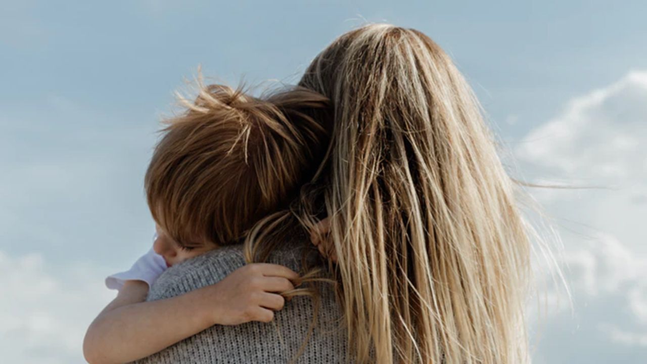 Stop Mom Shaming  พักก่อนมั้ย กับการก้าวก่ายวิธีเลี้ยงลูกของคนอื่น