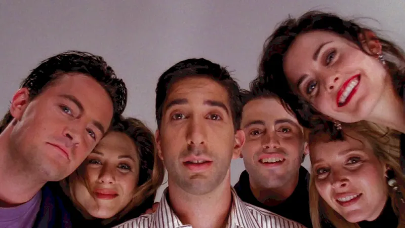 ทำความรู้จักเพื่อน 4 ประเภท คุณมีเพื่อนแบบไหนแล้วบ้าง? เมื่อมิตรภาพไม่ได้วัดกันที่เวลา แต่คือการโอบกอดตัวตน และช่วยให้เราเป็นคนที่ดีกว่าเดิม