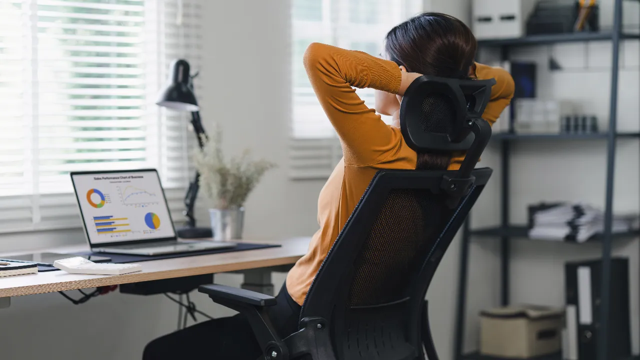 10 เก้าอี้สุขภาพ ยี่ห้อไหนดี 2024 นั่งสบาย ลดปวดเมื่อย-ออฟฟิศซินโดรม