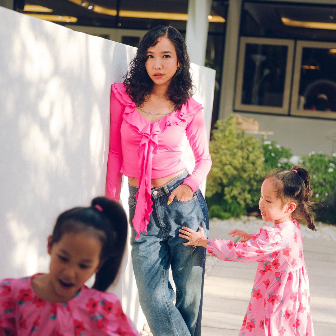 แก้ม-ทัตพิชา สไตล์ลิสต์สาว พ่วงตำแหน่ง ‘แม่ลูกแฝด’ ที่เชื่อว่าผู้หญิงทุกคนไม่จำเป็นต้องทิ้งตัวตนหลังจากเป็นแม่คน