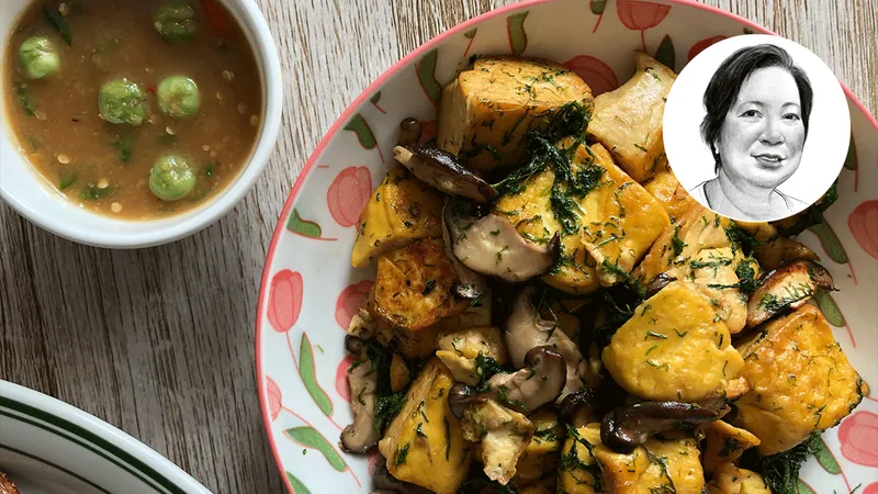 อาหารรสมือแม่ฉัน : ‘น้ำพริกมิโสะ’ กับ ‘ผัดเต้าหู้ชะอม’ เมนูลับในเทศกาลกินเจของแม่