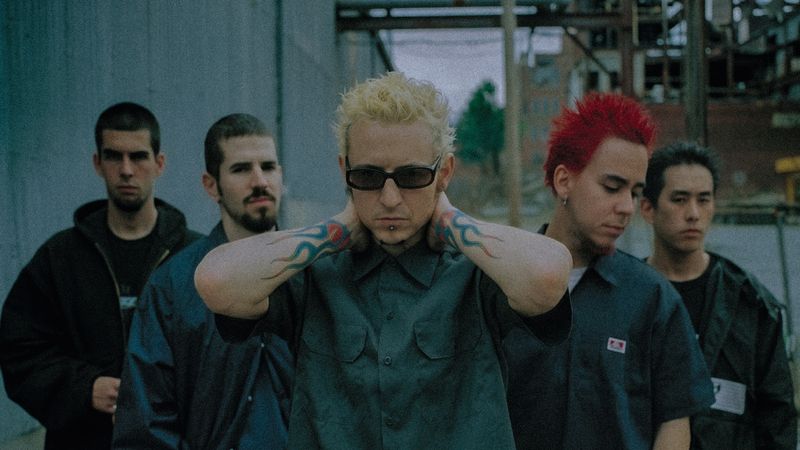 เสียงตะโกนที่ไม่มีใครได้ยิน ความลับที่ซุกซ่อนใน Hybrid Theory งานเพลงที่เป็นดั่งกระบอกเสียงของนูเมทัล