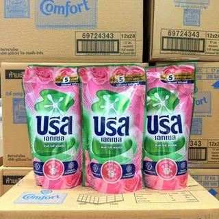 ** แพ็ค 3 ถุง  **บรีสเอกเซลซิกเนเจอร์ น้ำยาซักผ้า Breeze Excel Signature Liquid Breeze 670 ml. household