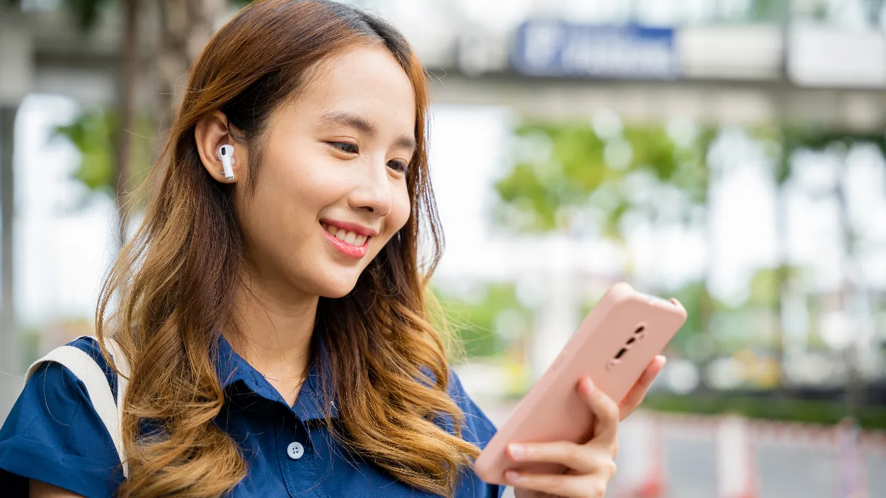 แนะนำ 10 หูฟังไอโฟน ยี่ห้อไหนดี มีสายและไร้สาย เสียงดี เชื่อมต่อง่าย