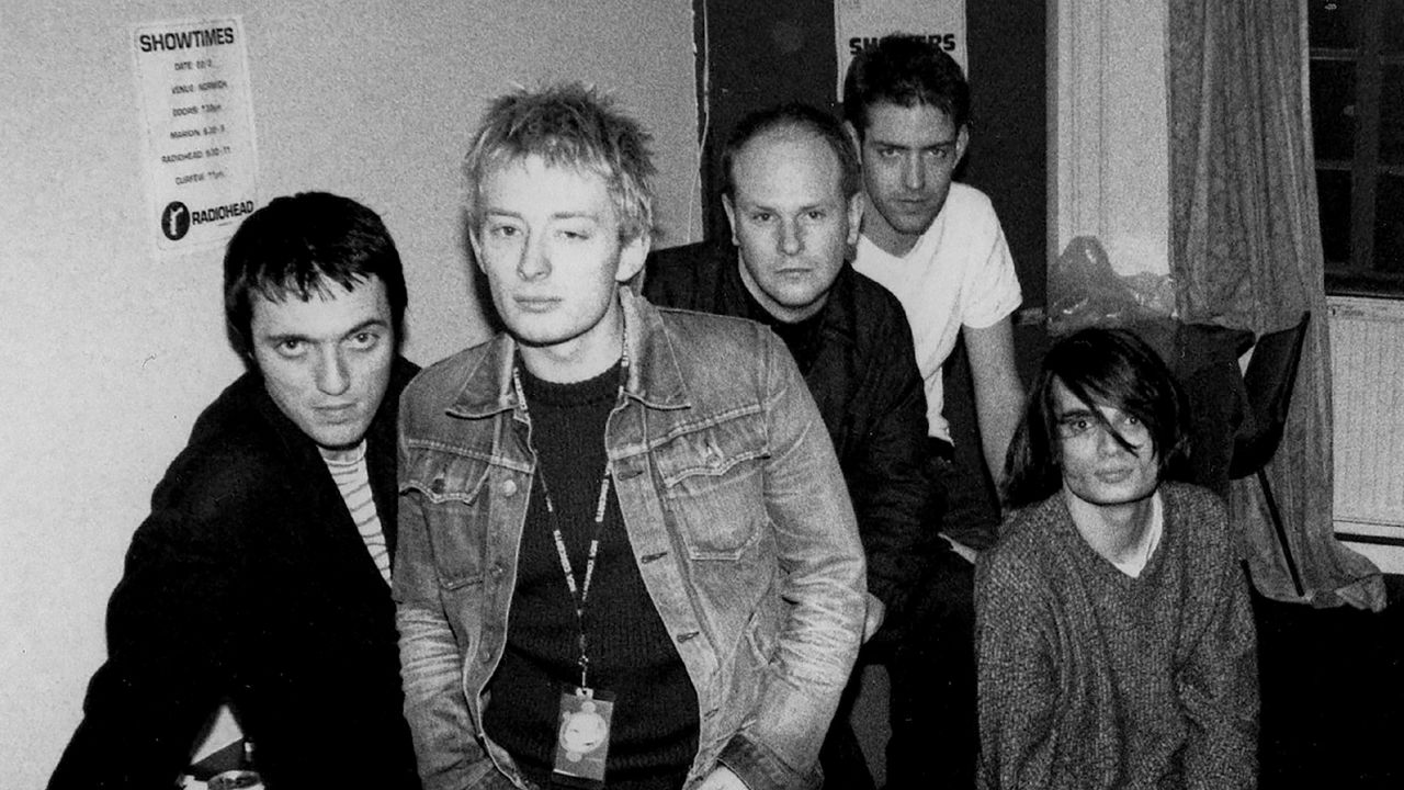 โคจรไปรอบๆ จักรวาลของ Radiohead และปรัชญาผ่านเสียงดนตรีที่สั่นสะเทือนโลก