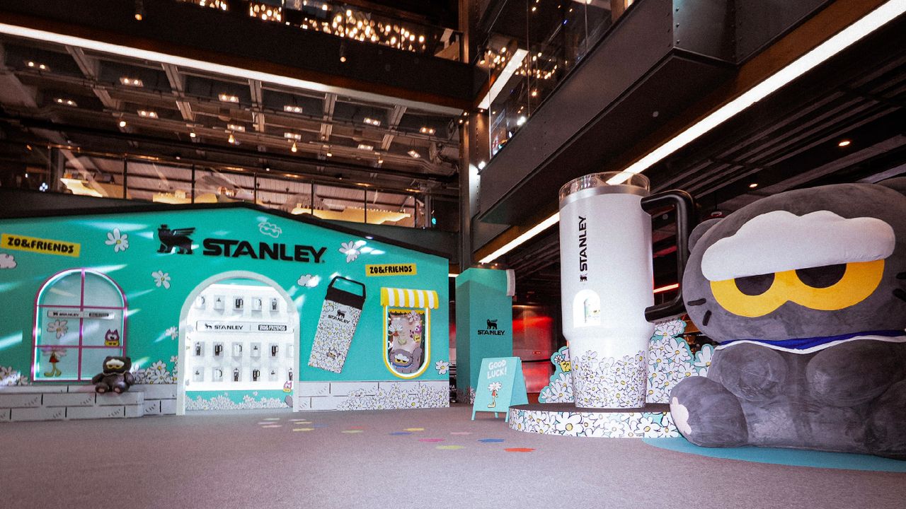 STANLEY 1913 จับมือ ZO&FRIENDS เปิดตัวคอลเลกชันสุดเอ็กซ์คลูซีฟ Stanley 1913 x ZO&FRIENDS พบกับกิจกรรม Pop-up Store ที่กรุงเทพฯ ณ สยามเซ็นเตอร์ 16 - 25 ตุลาคม นี้เท่านั้น