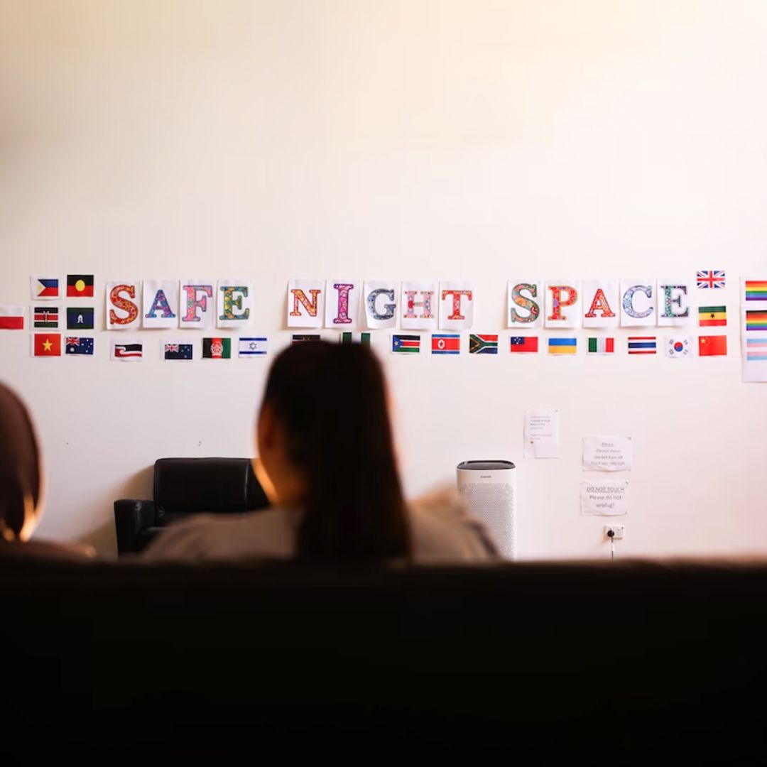 Safe Night Space ที่พักพิงชั่วคราวในออสเตรเลีย ที่รองรับผู้หญิงผู้ผ่านความรุนแรง โดยเฉพาะความรุนแรงในครอบครัว เพราะไม่ใช่ทุกคนจะอยากกลับบ้าน หรือสามารถกลับบ้านได้