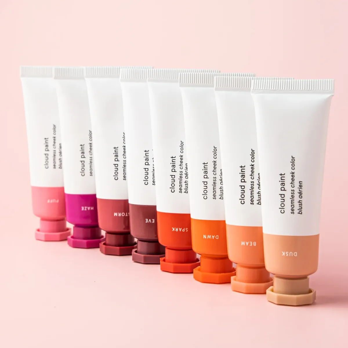 Glossier Cloud Paint บลัชออนตัวดัง
ลูกรักของคนชอบแต่งหน้าสาย no-makeup ที่มอบผิวโกลว์เล่นแสง พร้อมด้วย ‘คอลลาเจน’ ใช้นิดเดียว รู้เรื่อง!