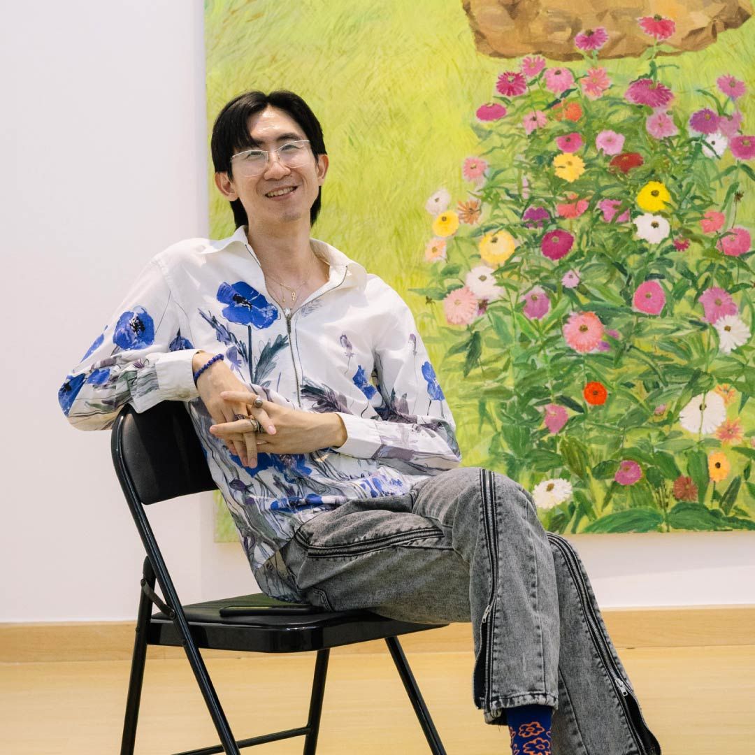 I Bloom Wherever The Bird Drops Seed ณ ที่ใดที่ได้เบ่งบาน นิทรรศการครั้งล่าสุดของ ‘เตว - จารุวัฒน์ น้อมรับพร’ 
ที่ว่าด้วยการเติบโตและเบ่งบานในที่ทางของตัวเอง
