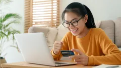 รวมโค้ดส่วนลด 10.15 Mid Month Sale ช็อปดีลเด็ด สินค้าราคาคุ้ม กลางเดือนตุลาคม 2568