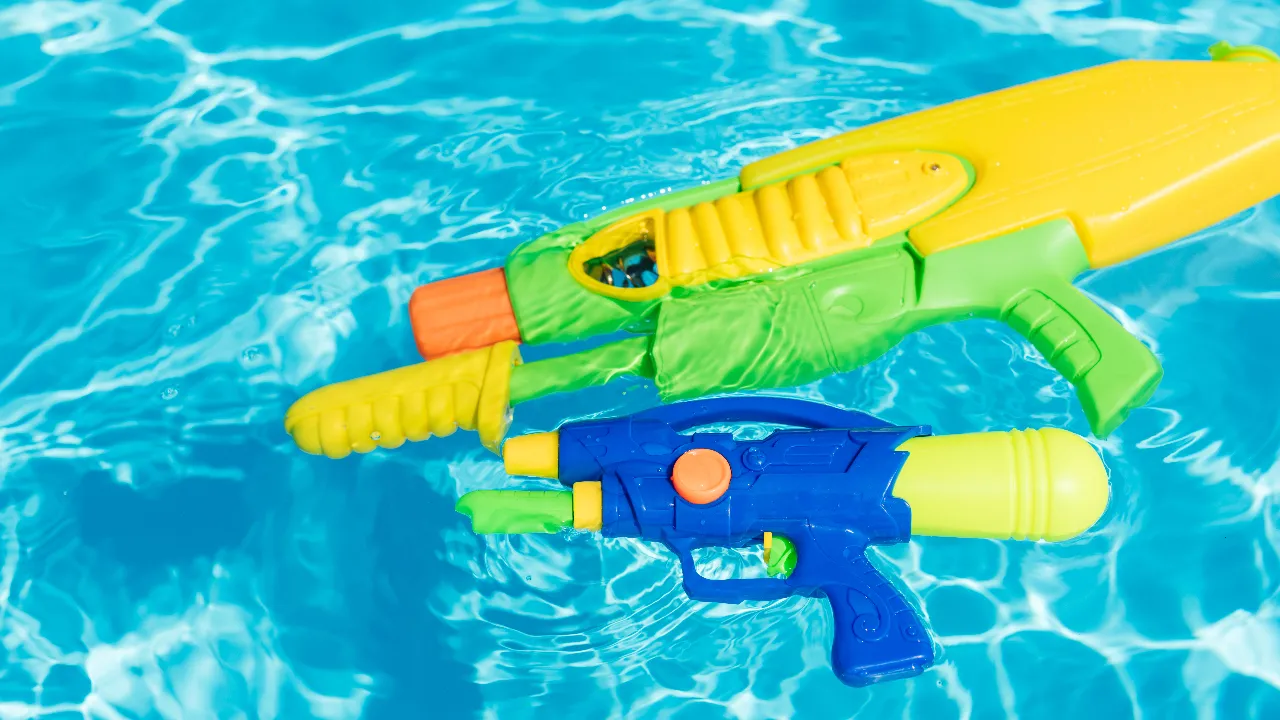 10 ปืนฉีดน้ำ ยี่ห้อไหนดี เลือกได้ทั้งระบบไฟฟ้า-ธรรมดา ยิงได้ไกล