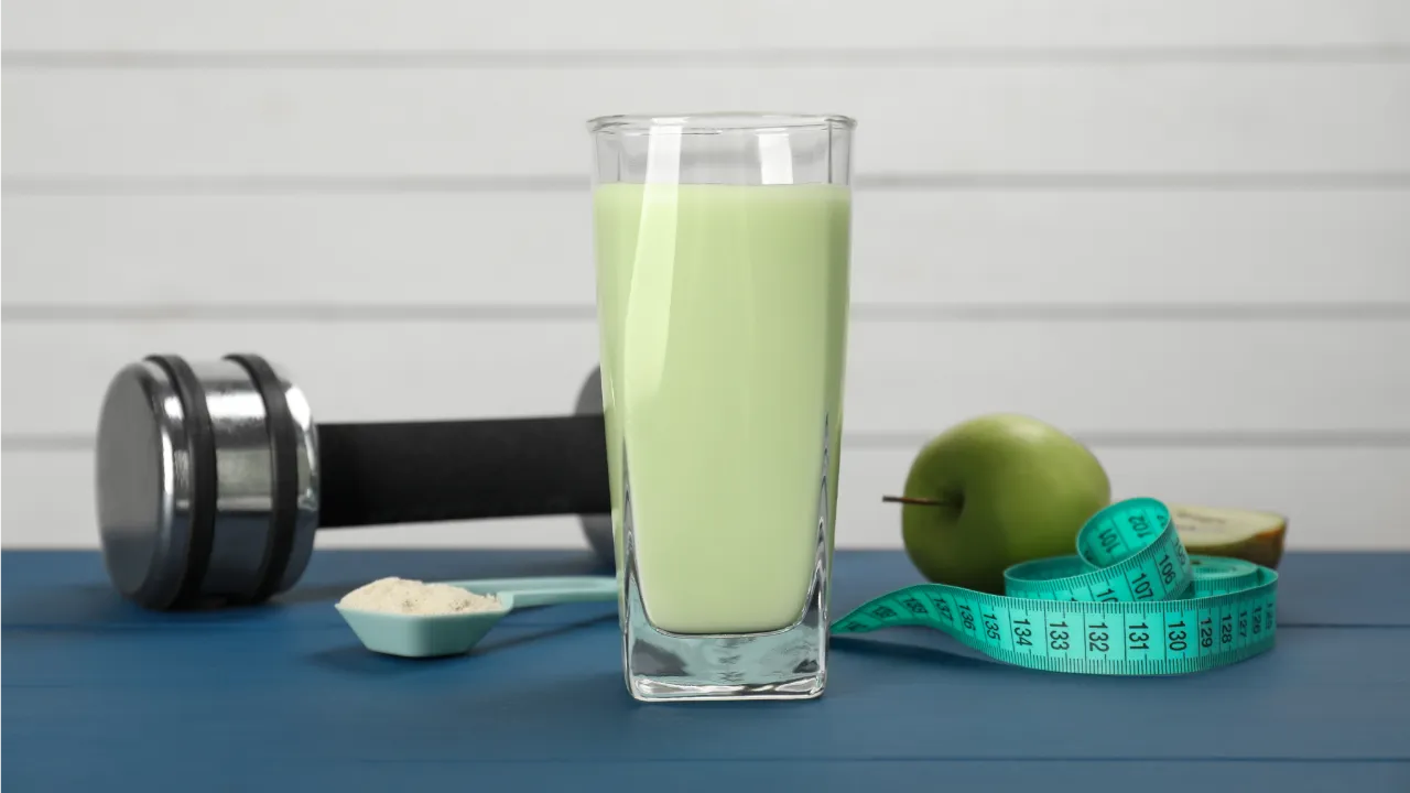 แนะนำ 10 โปรตีนลดน้ำหนัก ยี่ห้อไหนดี 2025 โปรตีนจากพืช คุมหิวอิ่มนาน