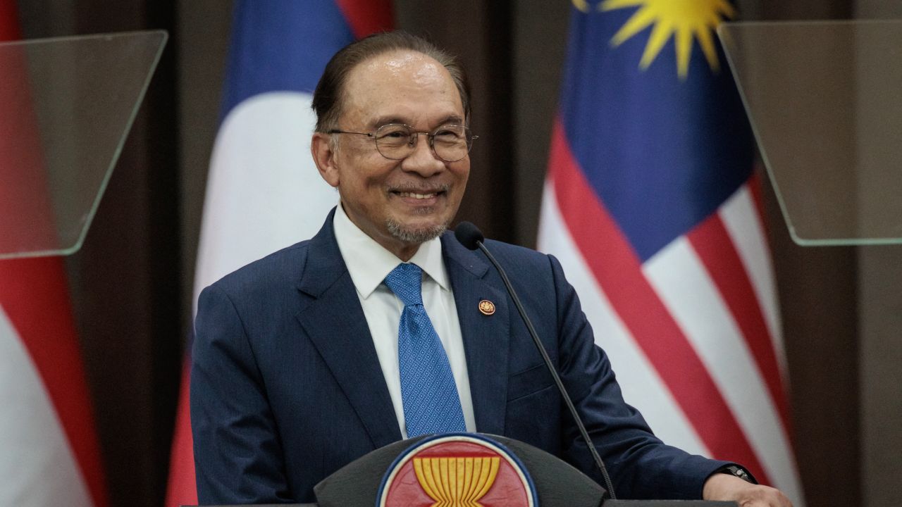 มาเลเซียที่กำลังจะหมดวาระประธานาอาเซียนจะแก้ปัญหาพม่าและชายแดนไทย-กัมพูชา อย่างไร