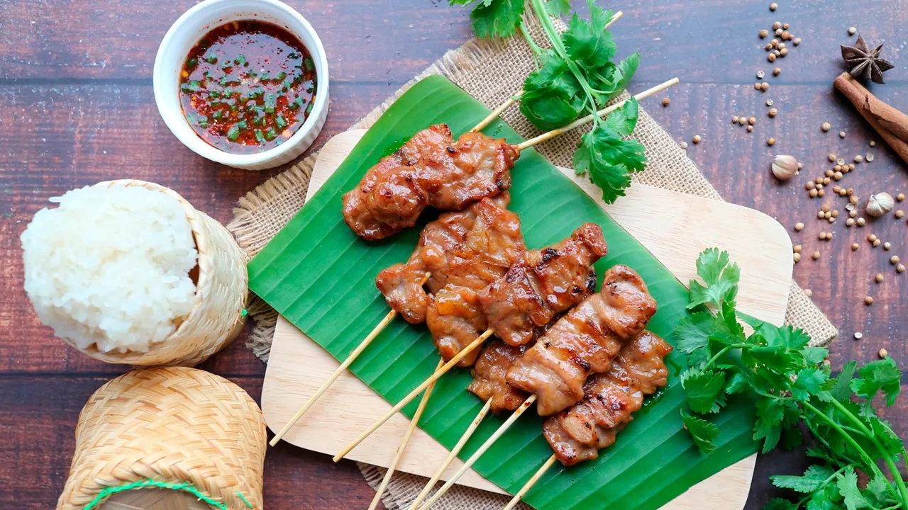 วิธีทําน้ำจิ้มแจ่ว สูตรทำกินเองได้ง่ายๆ ที่บ้าน กินคู่กับแกล้มก็อร่อย!