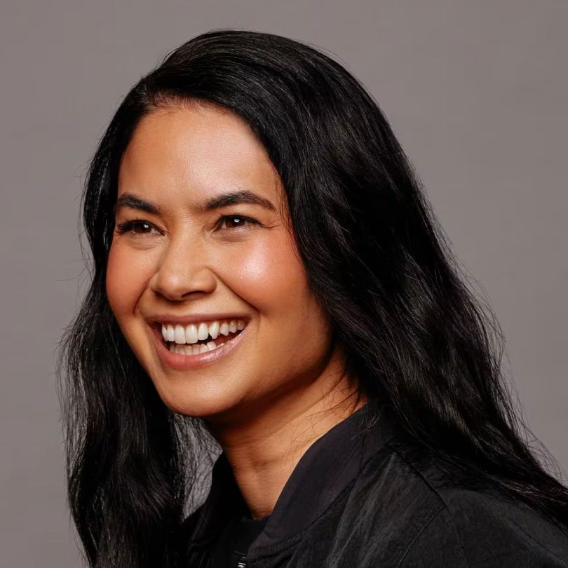 รู้จัก Melanie Perkins นักธุรกิจหญิงผู้อยู่
เบื้องหลัง Canva แพลตฟอร์มที่ทำให้
งานออกแบบของหลายๆ คน ง่ายดายขึ้น