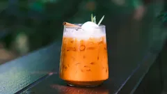 10 ผงชาไทย ยี่ห้อไหนดี 2568 ผงสำเร็จรูป ชงง่าย รสชาติเข้มข้น