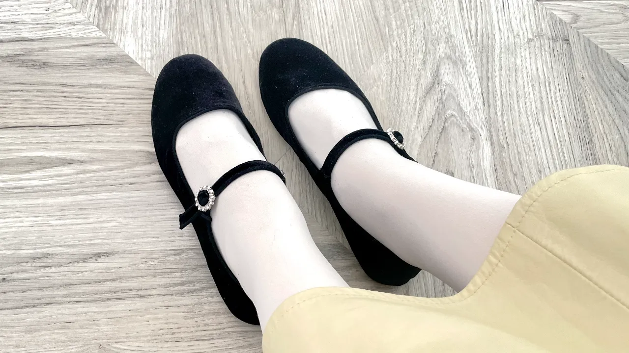 แนะนำ 10 รองเท้า Mary Jane ยี่ห้อไหนดี ทรงสวย ใส่สบาย แมตช์ง่าย