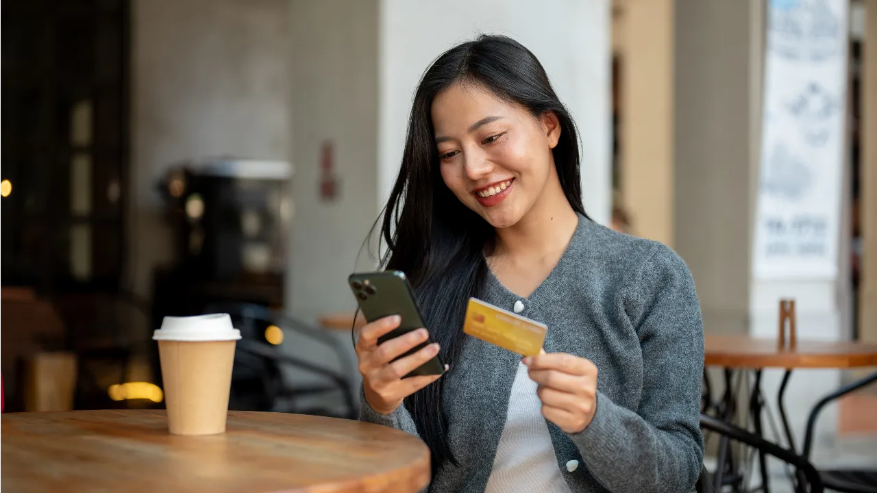 รวมโค้ดส่วนลด 2.15 Lazada Mid Month Sale ช็อปดีลเด็ดกลางเดือน