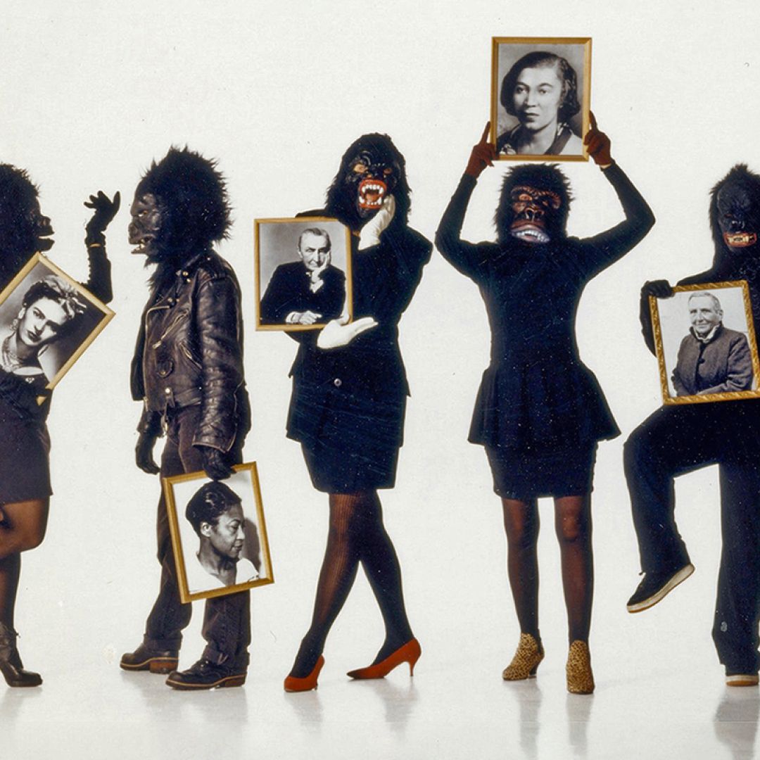 The Guerrilla Girls กลุ่มนักเคลื่อนไหวในชุดกอริลลาที่พร้อมปั่นและรันความเท่าเทียมในวงการศิลปะมาตั้งแต่ยุค 80s