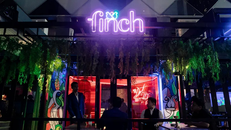 Finch มิกโซโลจี้บาร์กึ่งร้านอาหารจากอินเดีย จุดหมายความสนุกรสชาติใหม่ในซอยสุขุมวิท 11 