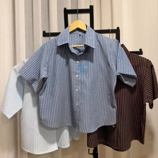เสื้อเชิ้ตแขนสั้น ลายริ้ว ทรงบอกซี่ ไม่ต้องรีด!!