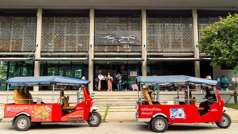 ตะลุยเที่ยว ‘สุขุมวิท-บางนา’ วันเดย์ทริปในกรุงเทพฯ ที่เต็มอิ่มทั้งของอร่อยและเรื่องราวน่าสนใจประจำย่าน