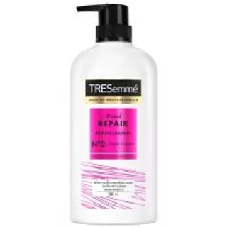 เทรซาเม่ครีมนวดผมอัลติเมทรีแพร์ 380มล. Tresemme Ultimate Repair Hair Conditioner 380ml. (8851932350310)