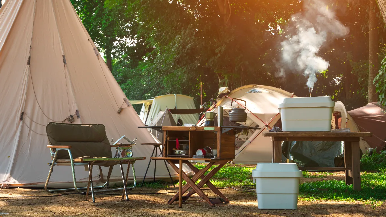 10 อุปกรณ์แคมปิ้ง ยี่ห้อไหนดี 2024 อุปกรณ์ตั้งแคมป์ มือใหม่ใช้ได้